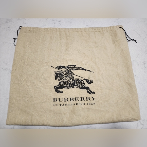 Burberry Bridle House Check Hobo - Picture 5 of 6